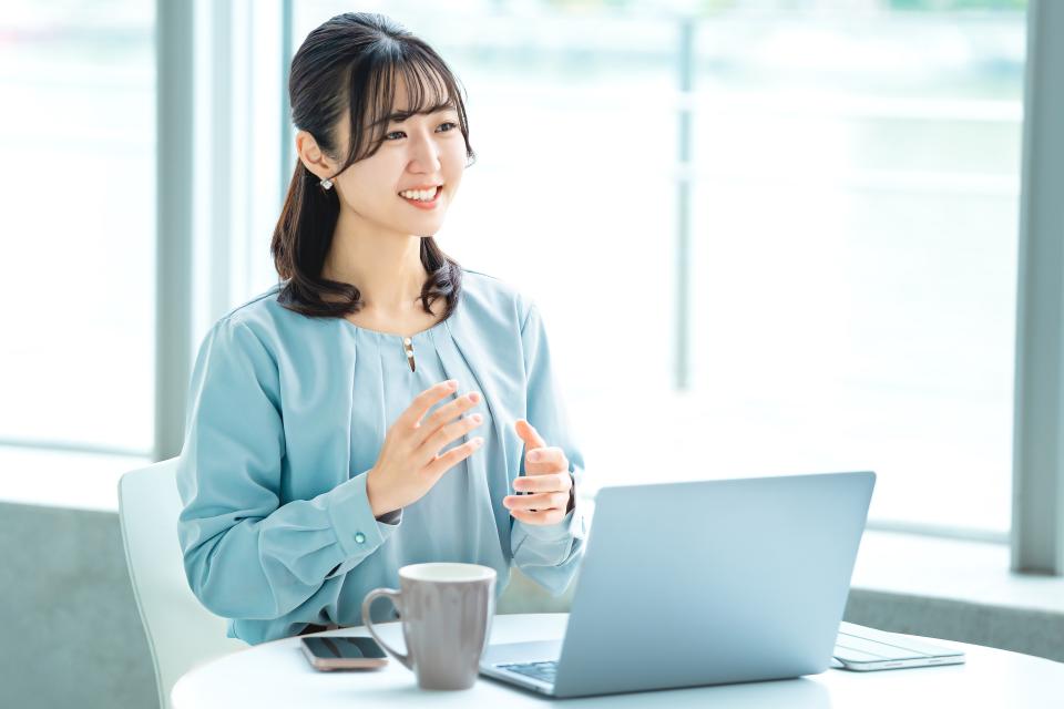 オンラインで講座を受けている様子